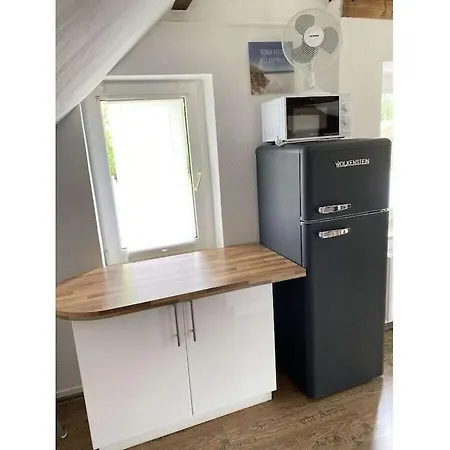 Ferienhaus With 2 Bedrooms Halbemond